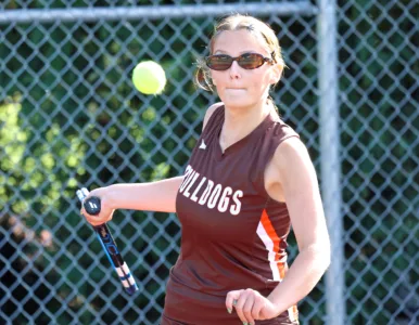 HIGH SCHOOL TENNIS